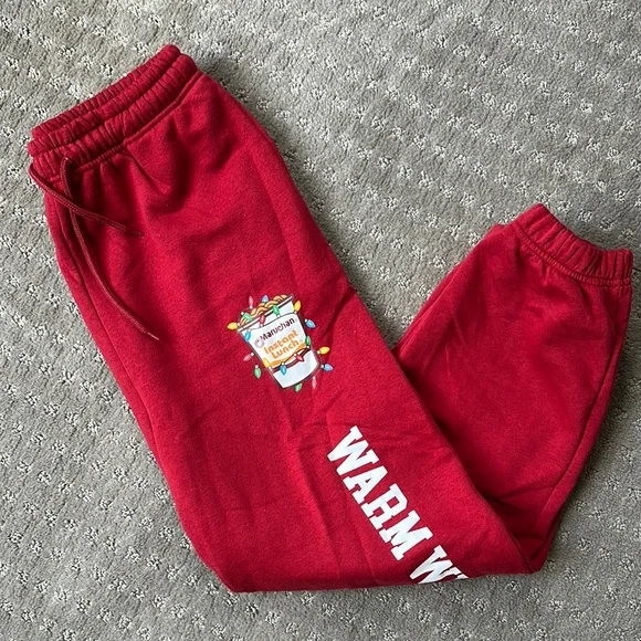 Maruchan Cup o Noodles Ramen Warm Wishes Red Sweatpants Joggers sz M - Picture 1 of 5